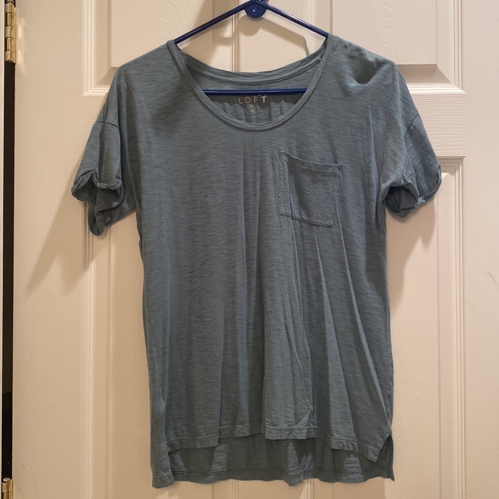Ann Taylor Loft comfy tshirt, size XS